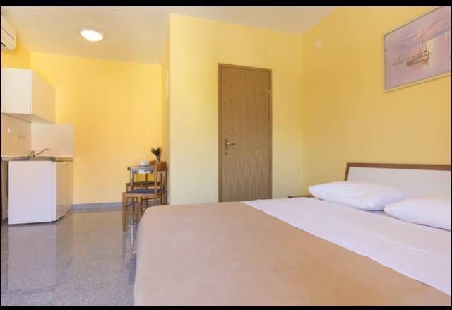 Triglav Apartment *